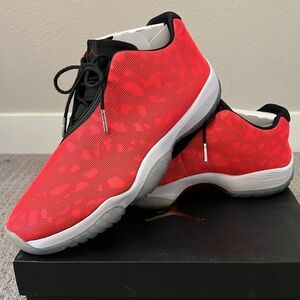 Air Jordan Future Low Infrared